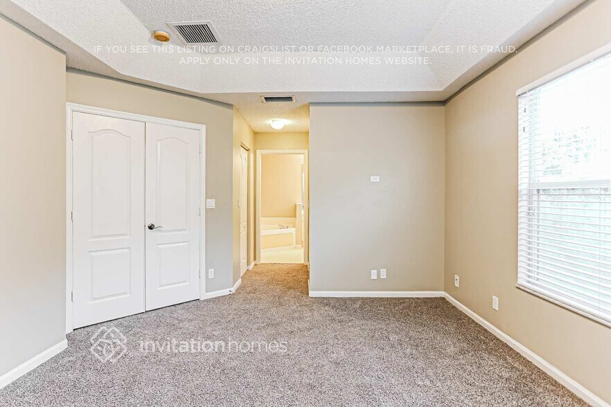 Building Photo - 10368 Olde Clydesdale Cir