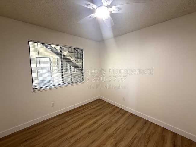 Building Photo - 1244 Magnolia Ave