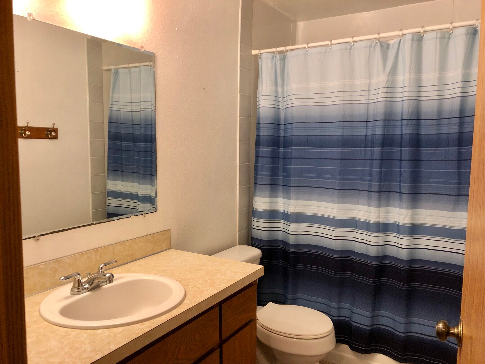 Building Photo - 7163 Chico Way NW