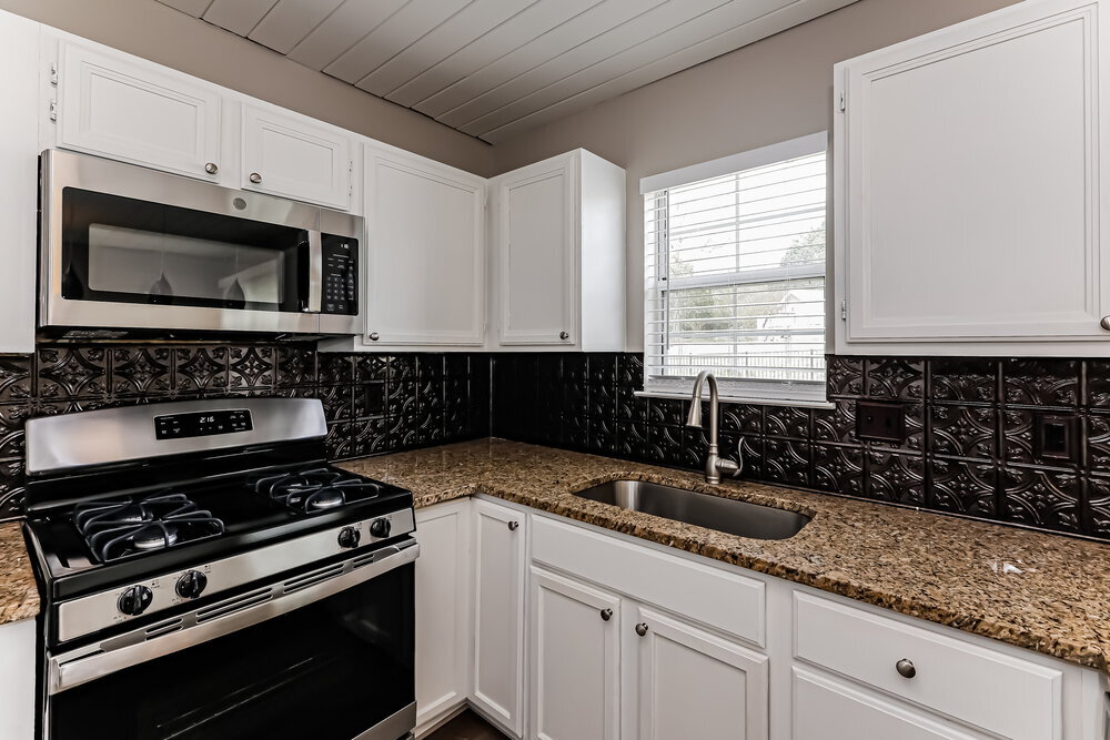 Building Photo - 1820 Wimbleton Woods Dr
