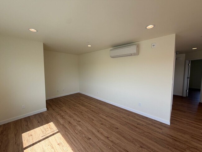 Building Photo - New Construction Two Bedroom Apartments in Coupeville!