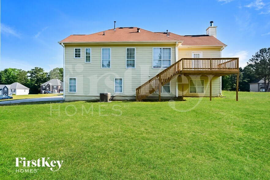 Building Photo - 4049 Fieldway Rd