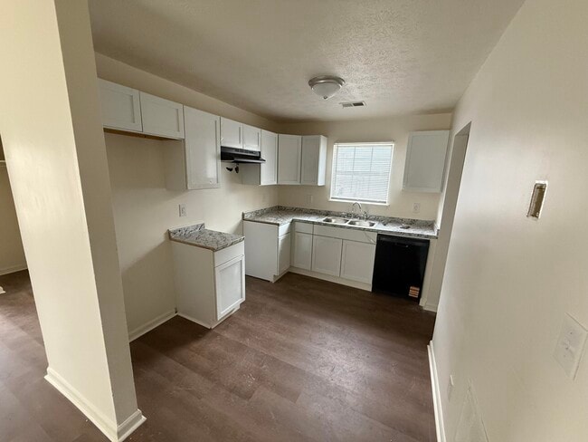 Building Photo - 752 Gatehouse Pl