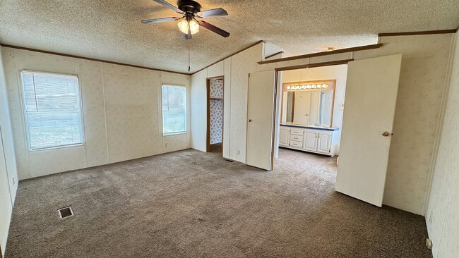 Building Photo - 115 J B Cyrus Rd