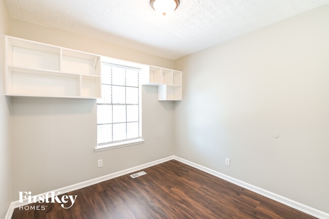 Building Photo - 1206 Woodington Cir