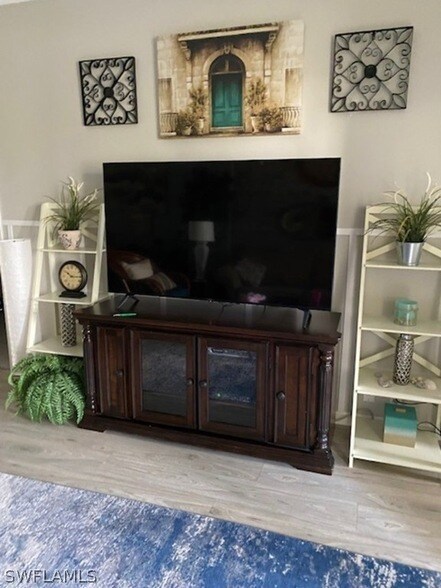 Building Photo - 8223 Parkstone Pl