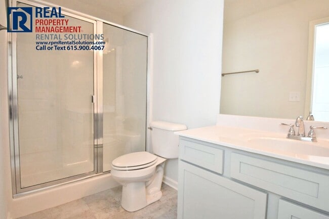 Building Photo - Amazing 3BR/2.5BA Mboro townhome 1mi from I-24! Triple Blackman Schools!