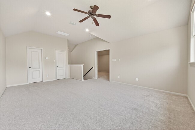 Building Photo - 17311 Quiet Shores Dr
