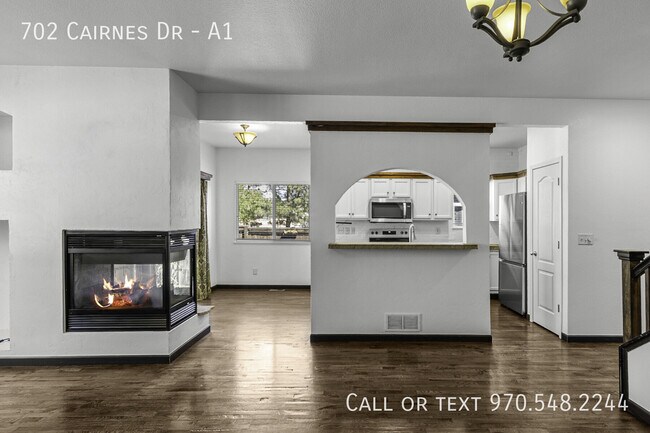 Building Photo - 702 Cairnes Dr