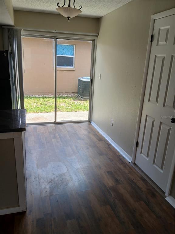 Building Photo - 5704 Illinois Ave