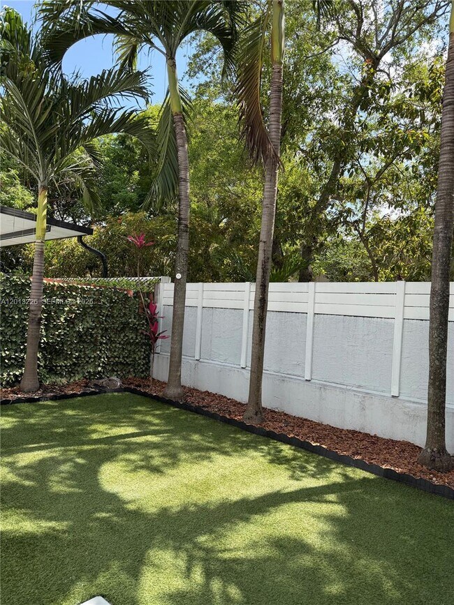 Building Photo - 8725 SW 158th Pl