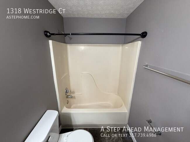 Building Photo - 1318 Westridge Ct
