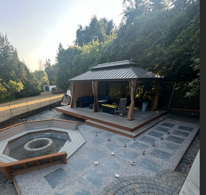 Building Photo - 11500 SW Fairfield St