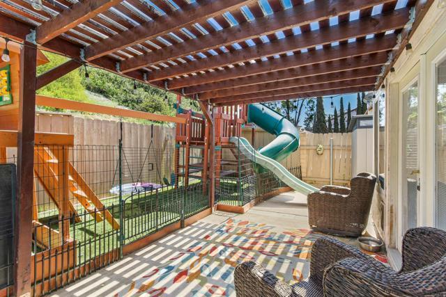 Building Photo - 613 Point Vicente Ct
