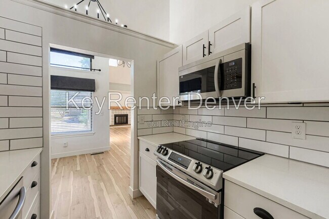 Building Photo - 4603 S Fraser Ct