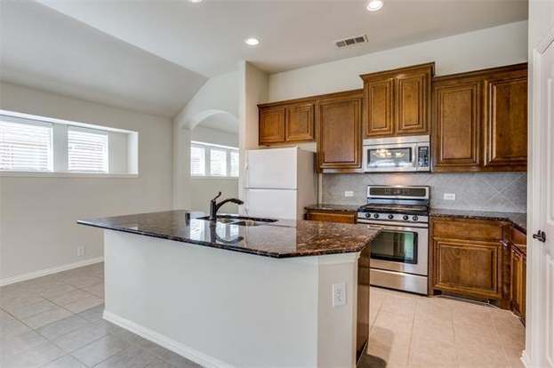 Building Photo - 1021 Durham Dr