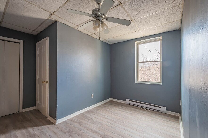 Building Photo - 5139 Carnegie St