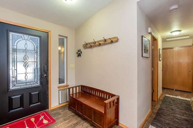 Building Photo - 17184 Island Loop Way