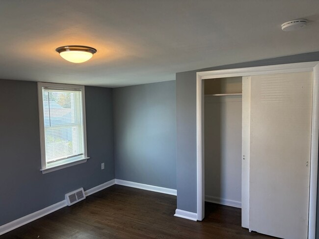 Building Photo - Fully Renovated 2BR/1.5BA Twin Home on Corner Lot-Move in Ready