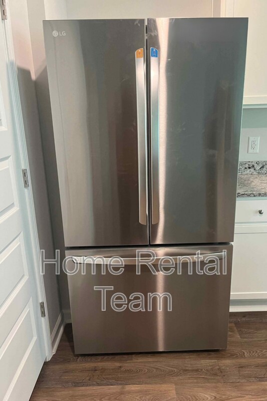 Building Photo - 431 Coconut Dr