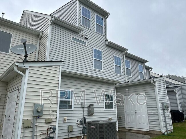 Building Photo - 217 Gulley Glen Dr