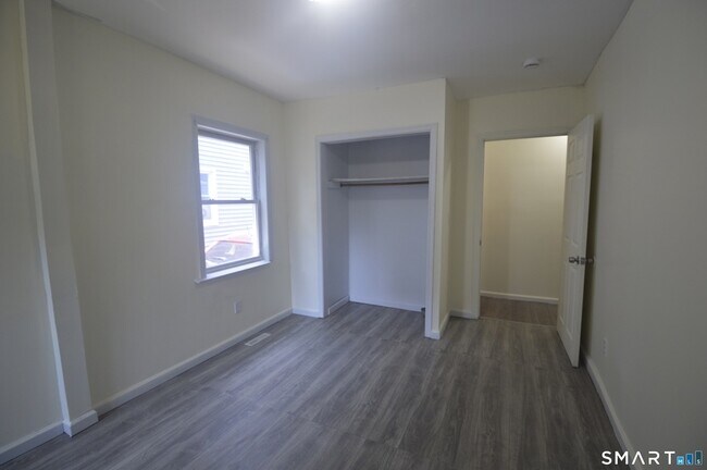 Building Photo - 115 Denver Ave