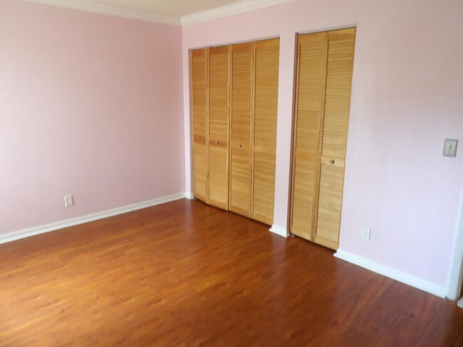 Building Photo - 604 Sea Pine Way