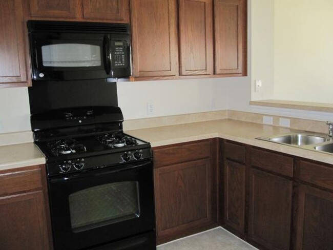Building Photo - 6708 Ferrystone Pass