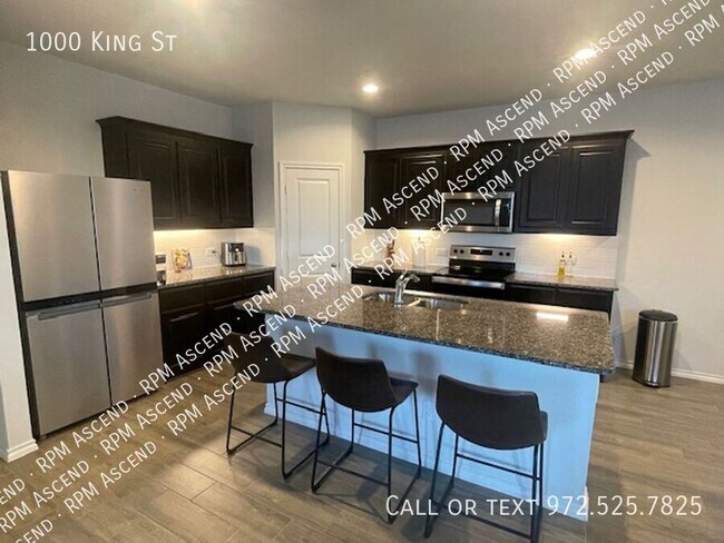 Building Photo - 1000 King St