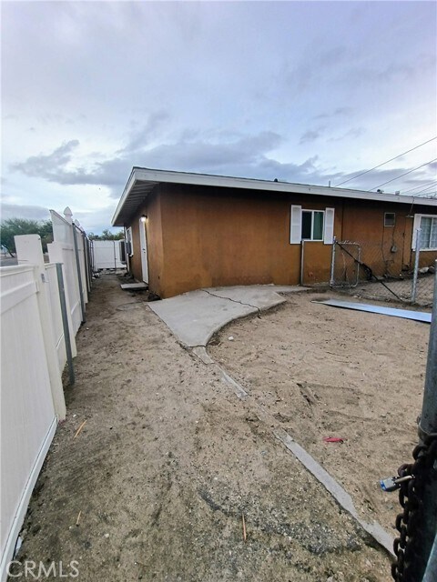 Building Photo - 12873 Cactus Dr