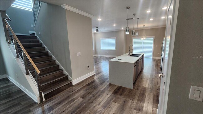 Building Photo - 1968 Greenbriar Ter