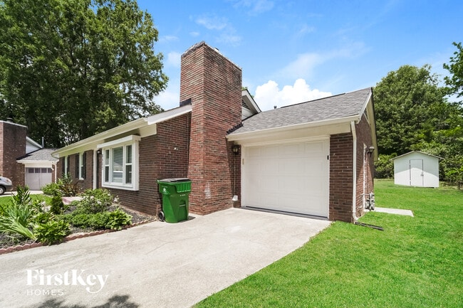 Building Photo - 8507 Beechbrooke Rd