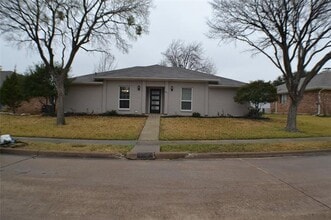 Building Photo - 2311 Eastgate Dr