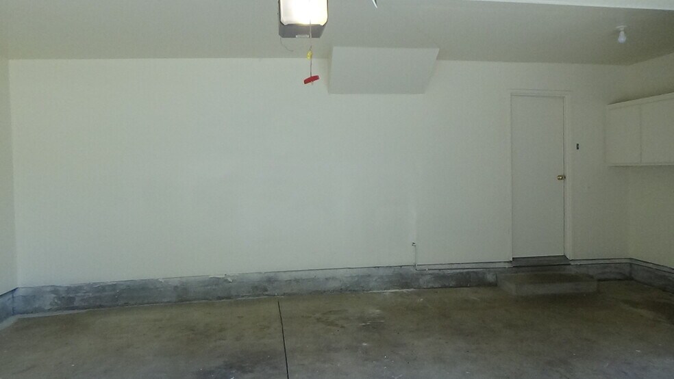 Building Photo - 1117 Seabreeze Way