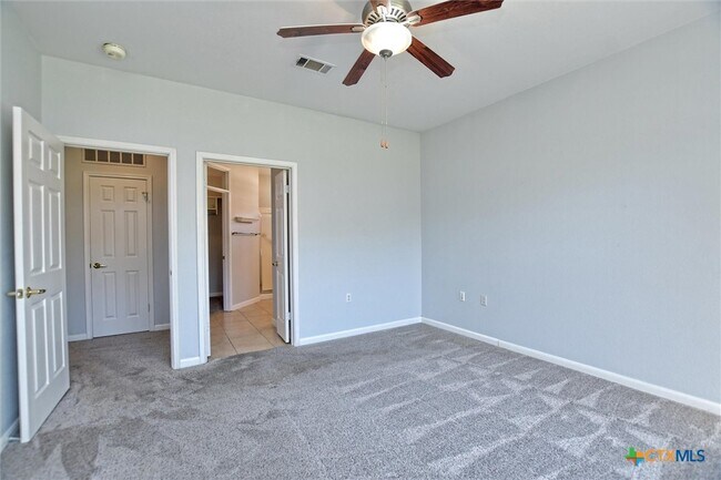 Building Photo - 117 Beautybush Trail