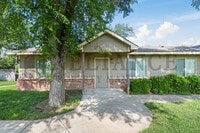 Building Photo - 4240 Newell St