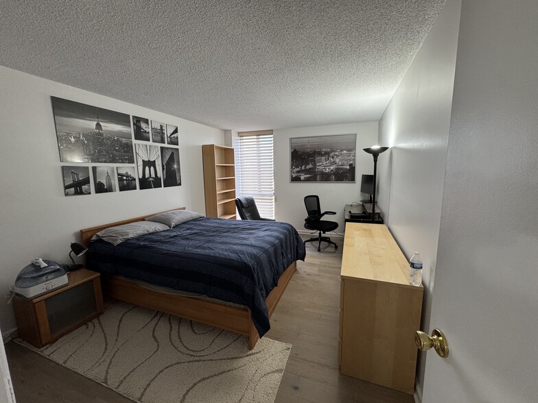 Building Photo - 6800 Fleetwood Rd