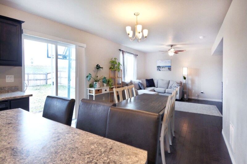 Building Photo - 6161 Mumford Dr.