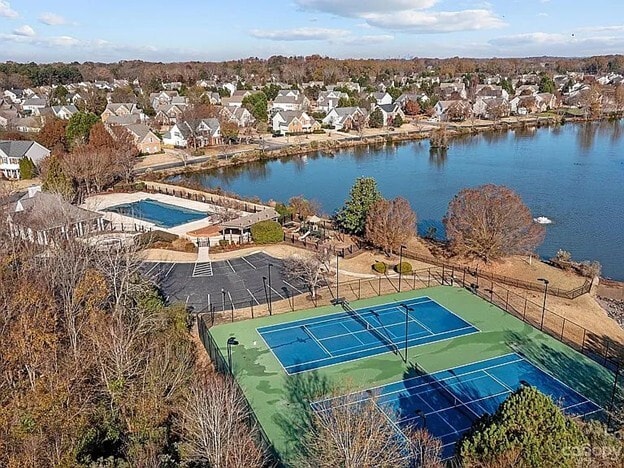 Building Photo - 11106 Knight Castle Dr