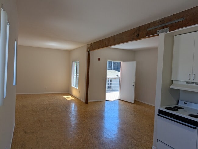 Building Photo - Yale Lofts