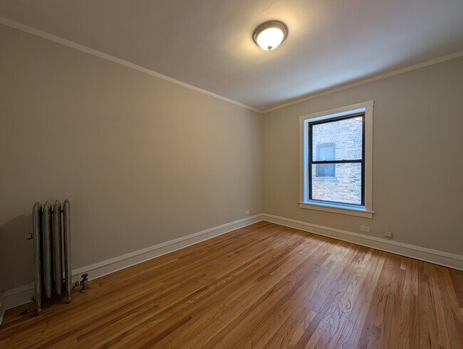Building Photo - 2706 N Spaulding Ave