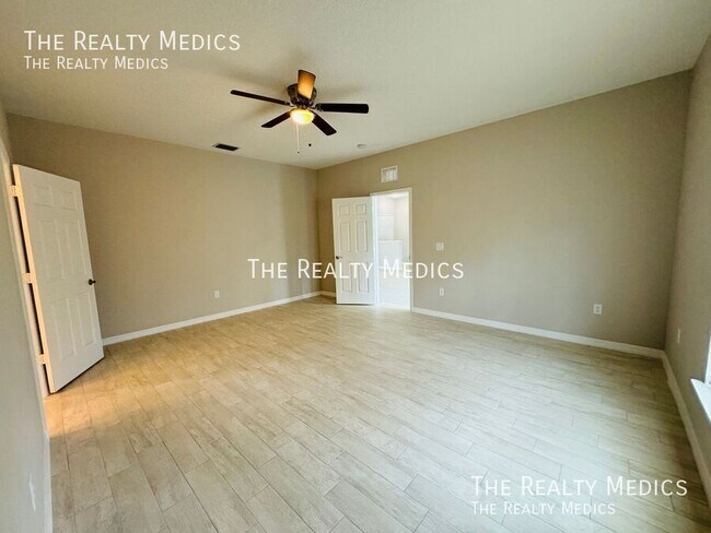 Building Photo - 1364 Gibbs Rd SW