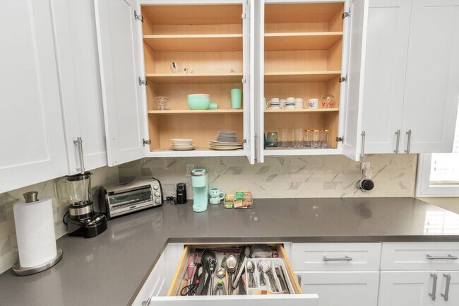 Building Photo - 2615 Arbor St