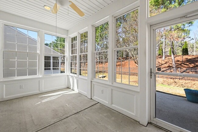 Building Photo - Immaculate & Move-in Ready Home in Desirable 55+ Community - Carolina Preserve