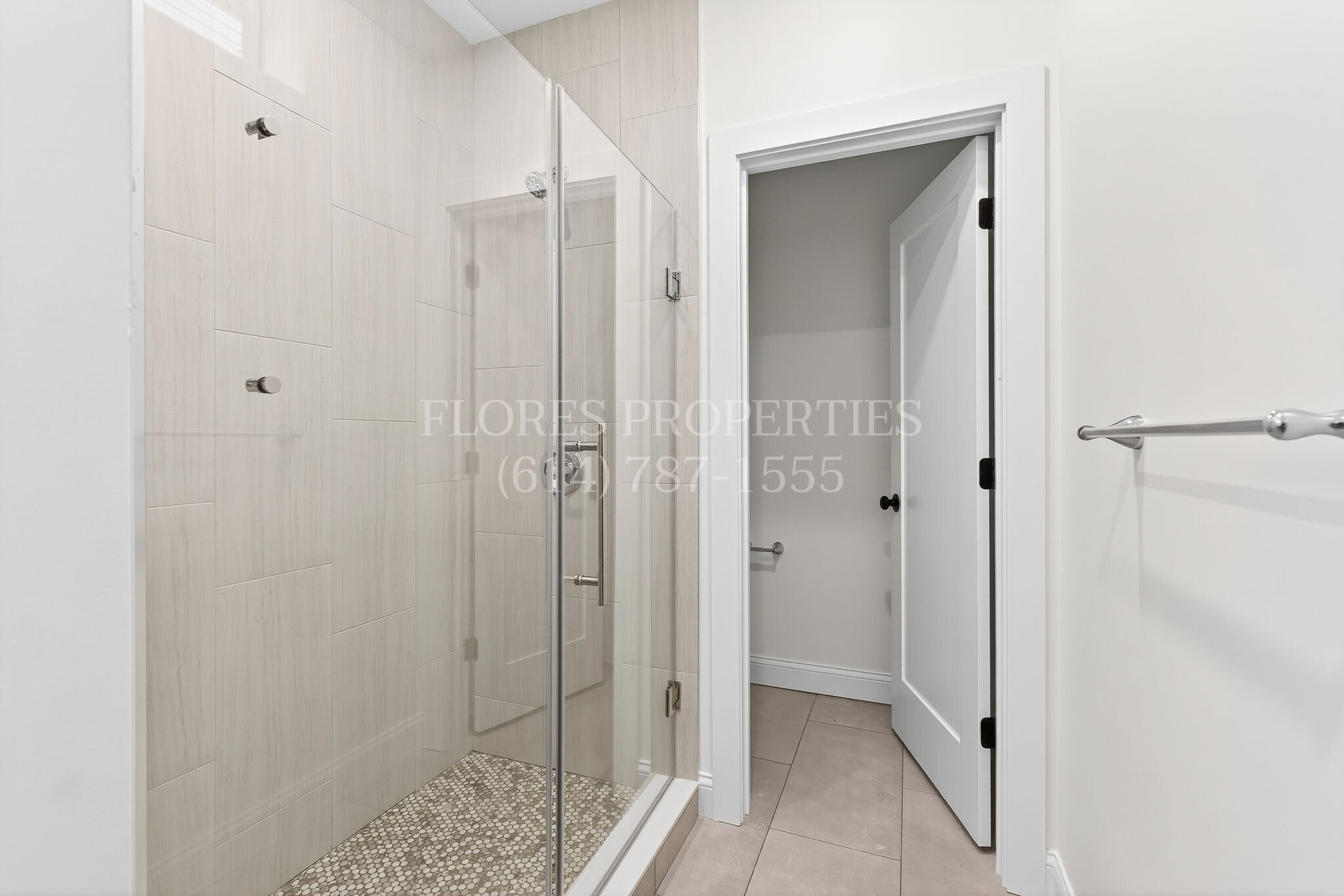 Building Photo - 696 S 22nd St