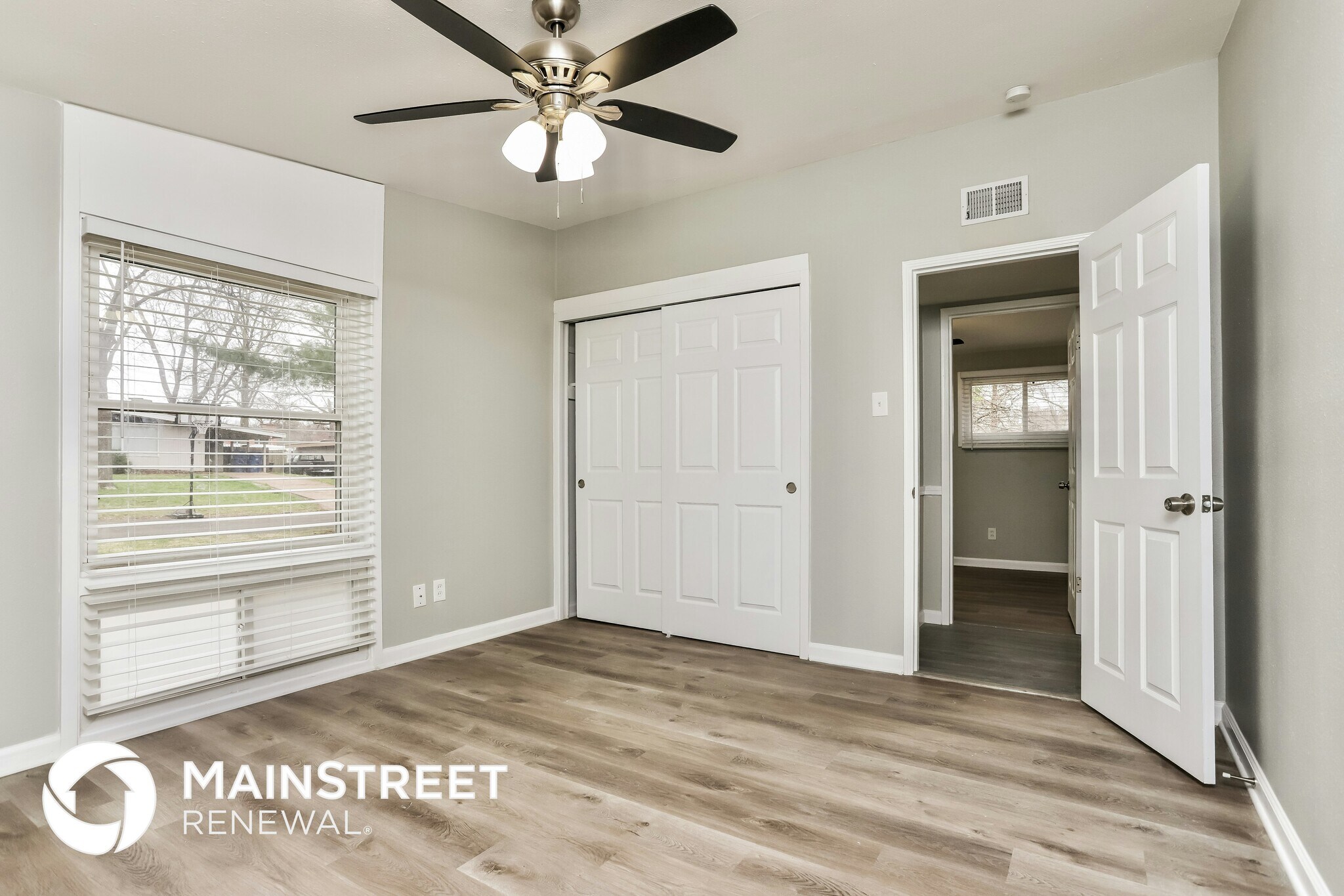 Building Photo - 955 Robinwood Dr