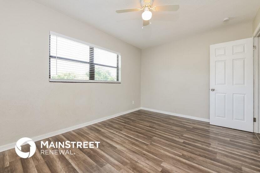 Building Photo - 1245 Elinore Dr