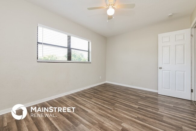 Building Photo - 1245 Elinore Dr