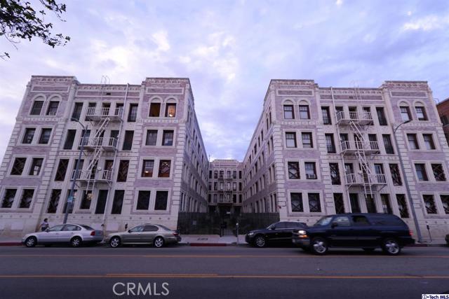 Building Photo - 2121 James M Wood Blvd