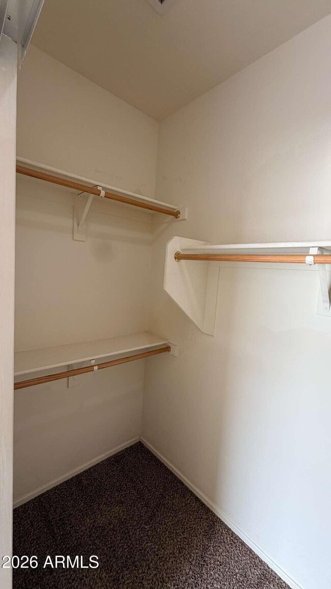 Building Photo - 2739 E Canyon Creek Dr